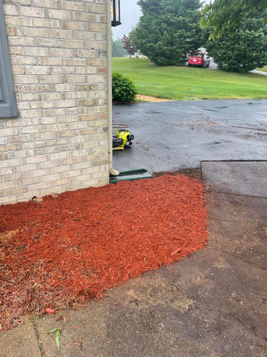 Mulch Installation for Scott’s Tree Service, LLC in Winchester, VA