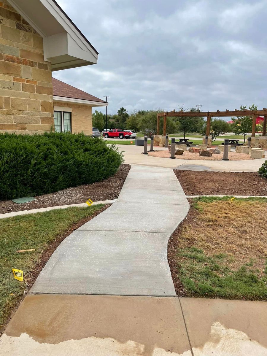 Apartment Complex Concrete Services for Crete-Fleet in Abilene, TX