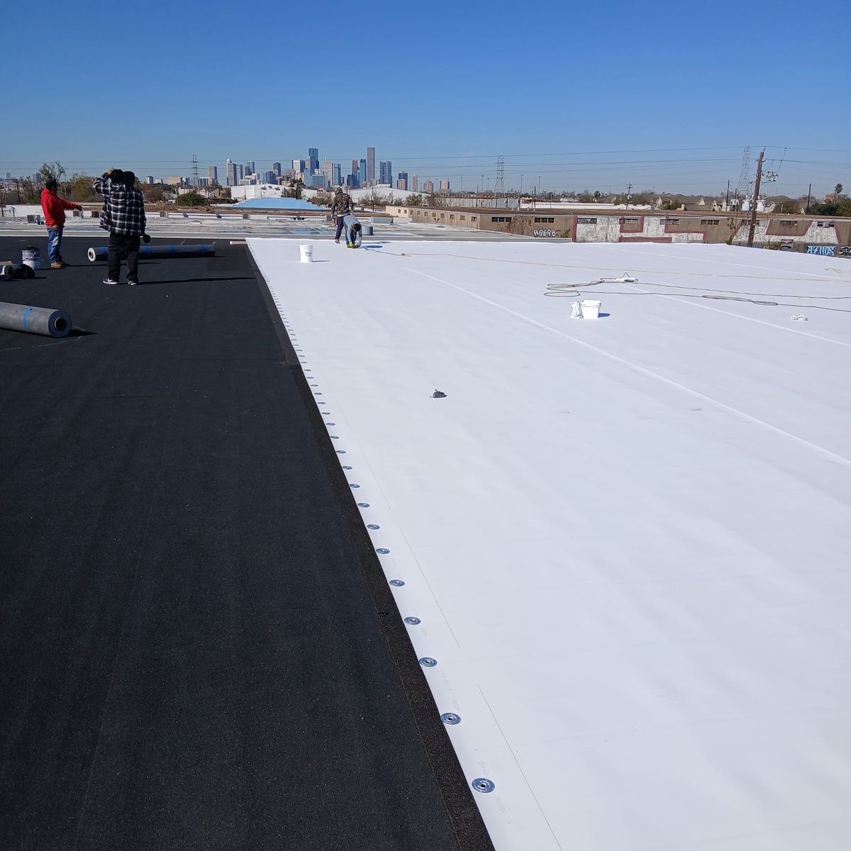 Commercial Roofing for E & E Roofing & Exteriors LLC in Baytown, TX