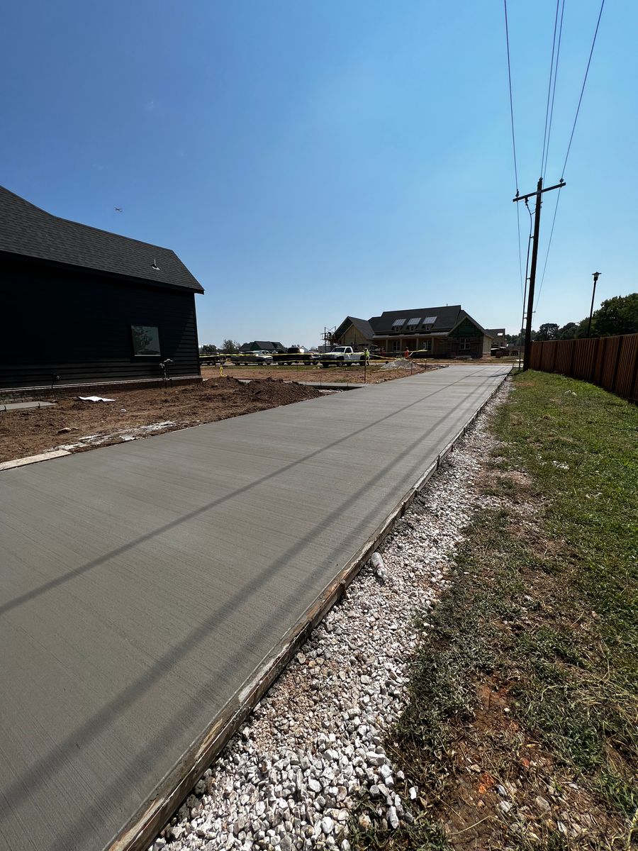 Driveways for Modern Concrete LLC in Lowell, AR