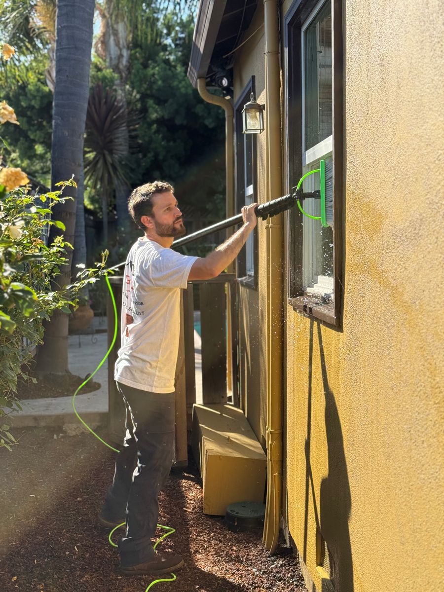 Interior Cleaning for GGG Home Services in San Jose, CA