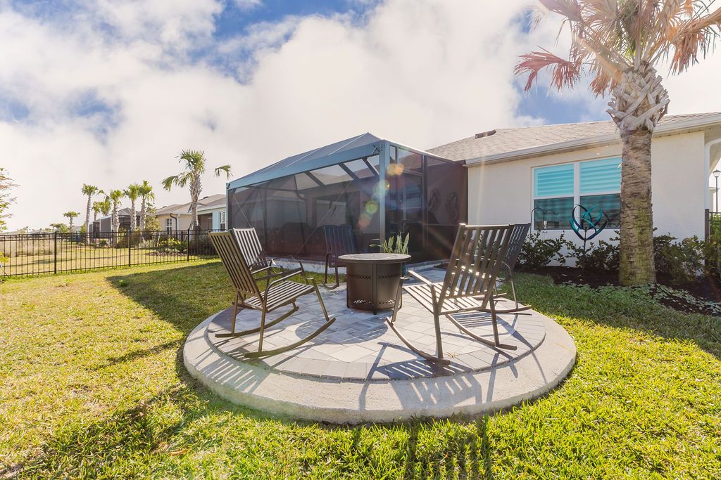 New Pool Cage Construction for Advanced Screen Services LLC in Punta Gorda, FL