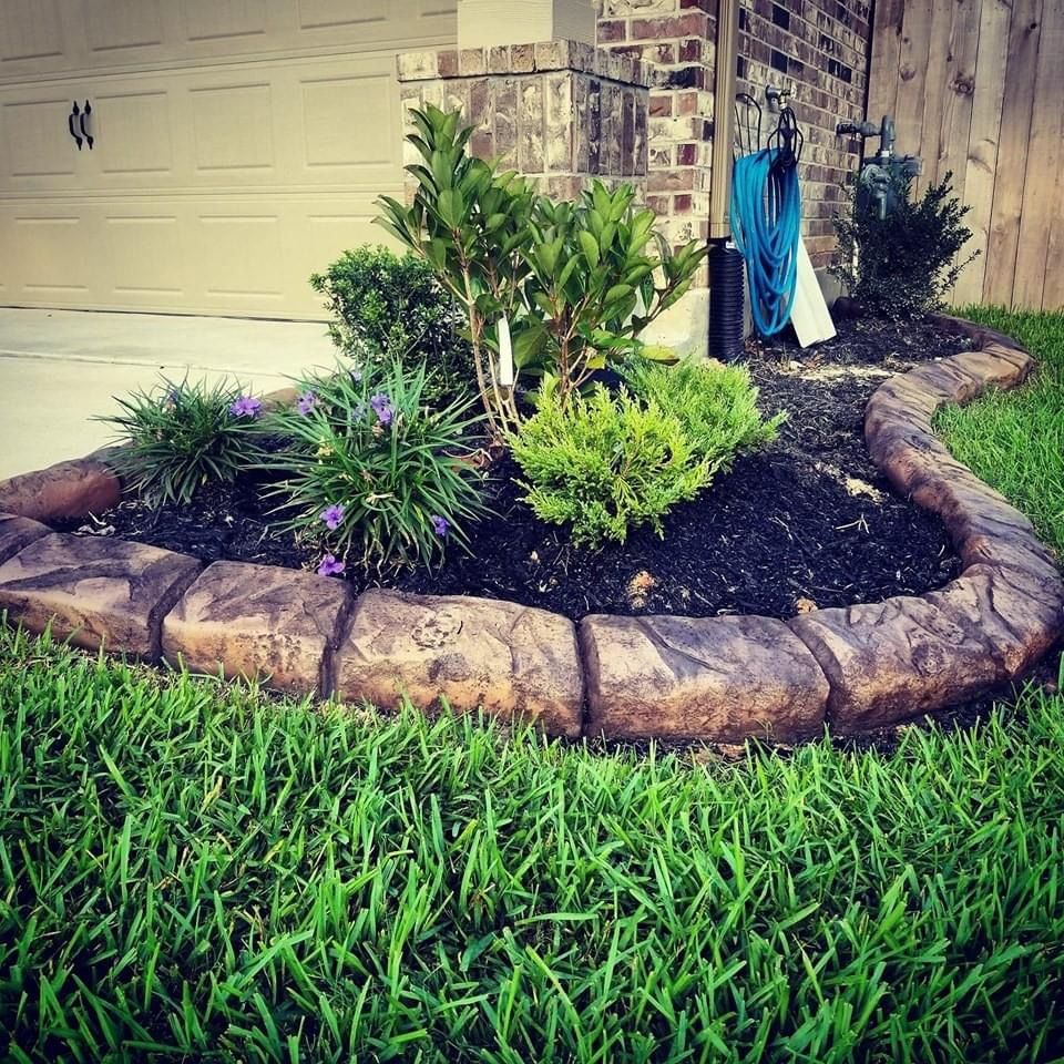 Landscaping for Texas Curb N Borders in Houston, TX