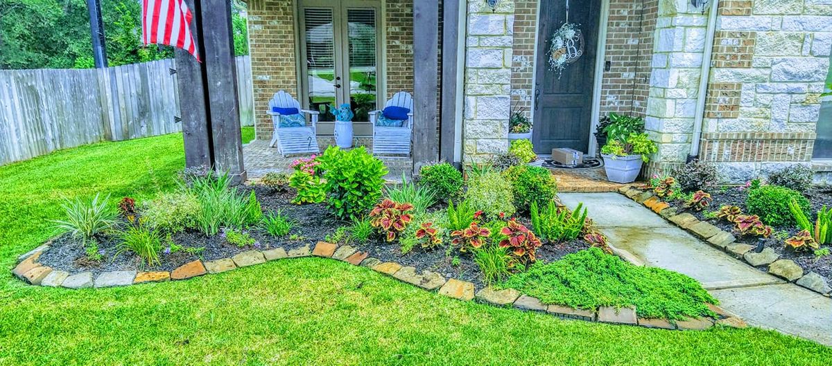 Flower Beds for Moana Magic Landscaping in Houston, Texas