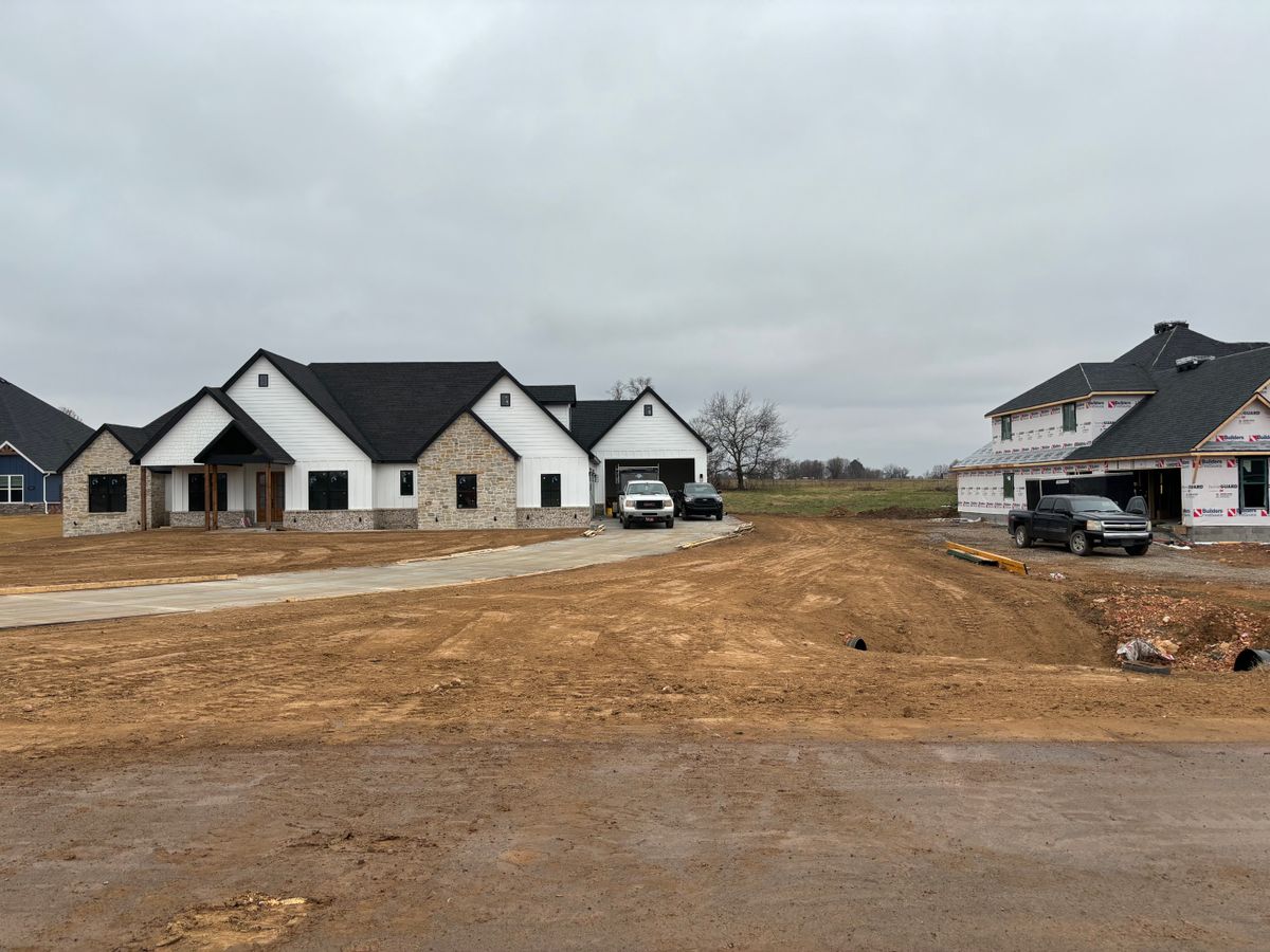 Dirt Work for Apex Contractors LLC in Fayetteville, AR