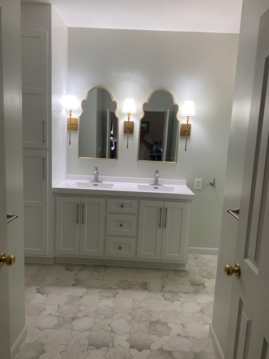 Bathroom Remodels for Shane's Handyman Services LLC in Simpsonville, SC