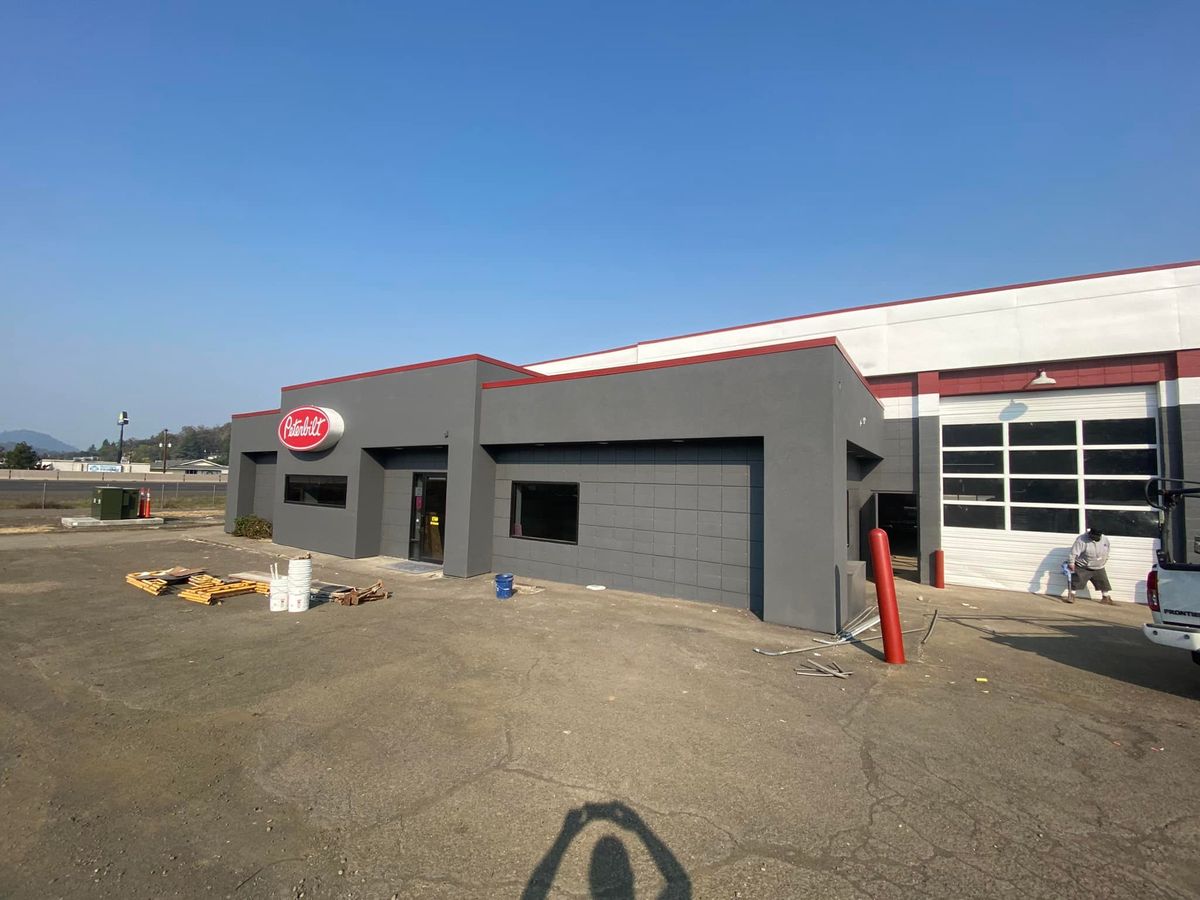 Exterior Painting for Trinity Painting & Construction in Douglas County, OR