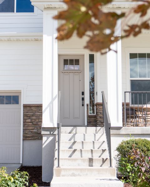 Residential New Builds for Innovative Construction in Centerville, Utah