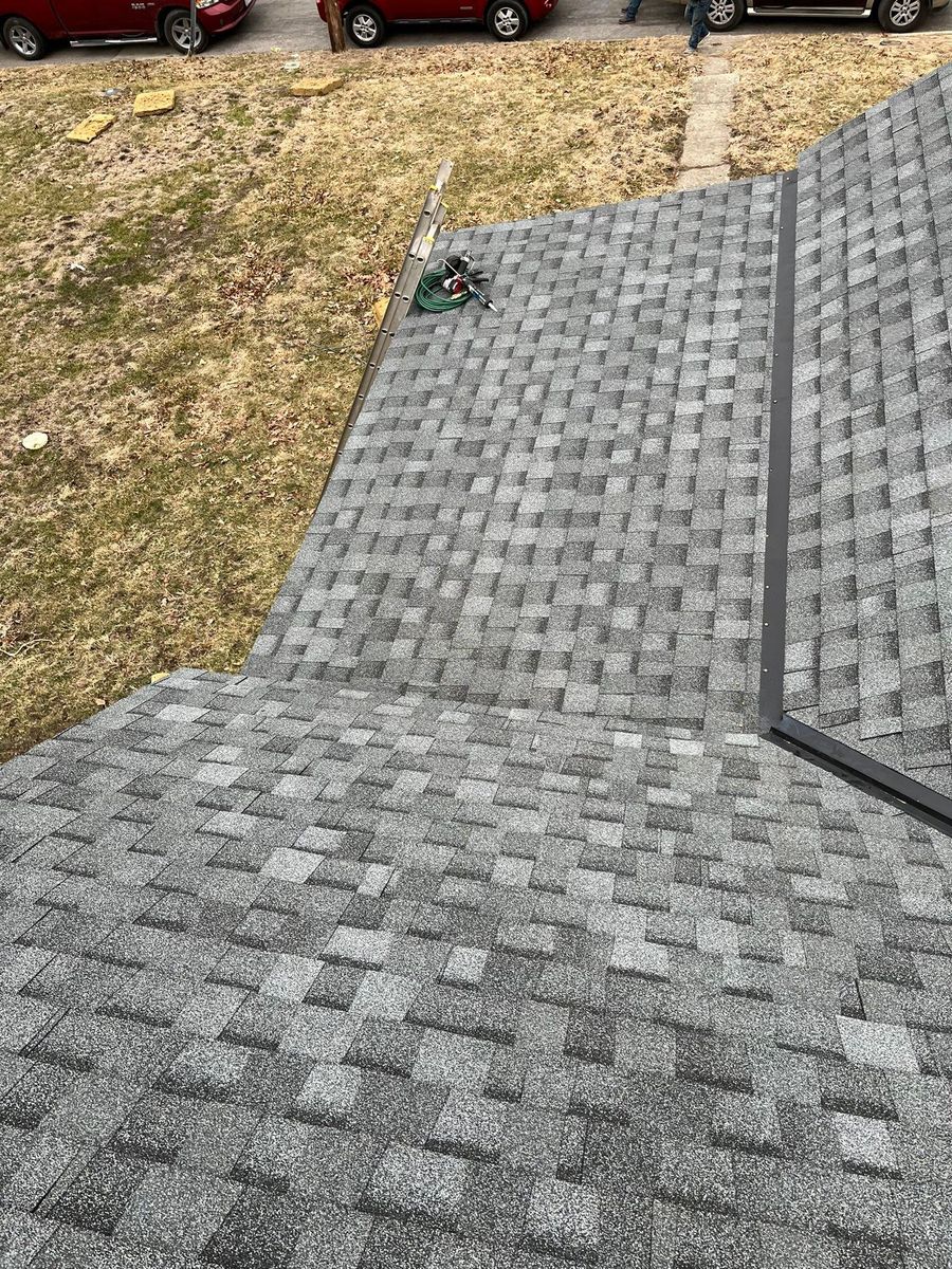 Roofing Repairs for Full Roof Replacement Repairs and Seamless Guttering in Saint Joseph, MO