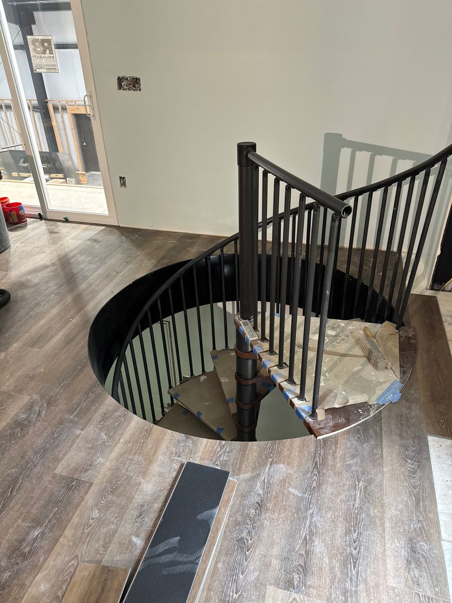 Vinyl Flooring/Plank for Cartecay River Flooring/ Tile showers  in Ellijay, GA