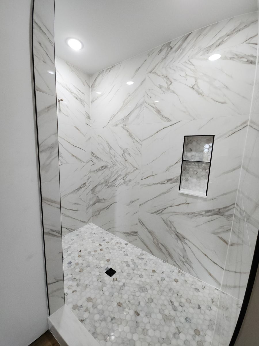Bathroom Remodeling for Precision Tile LLC in Richmond, Kentucky