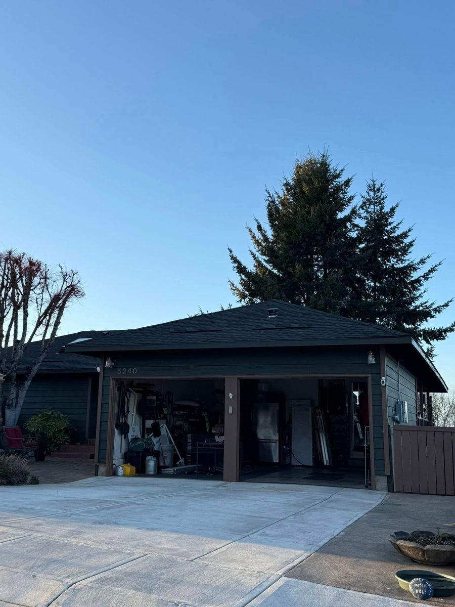 Shingle Roofing for Altura Roofing in Salem, OR
