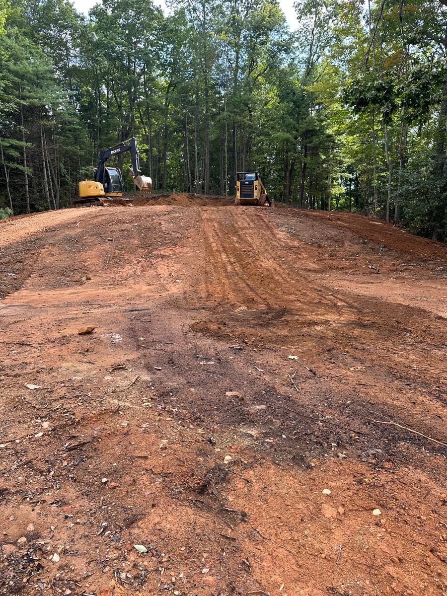 Land Clearing for Trophy Ridge Grading & Hauling in Mountain City, TN