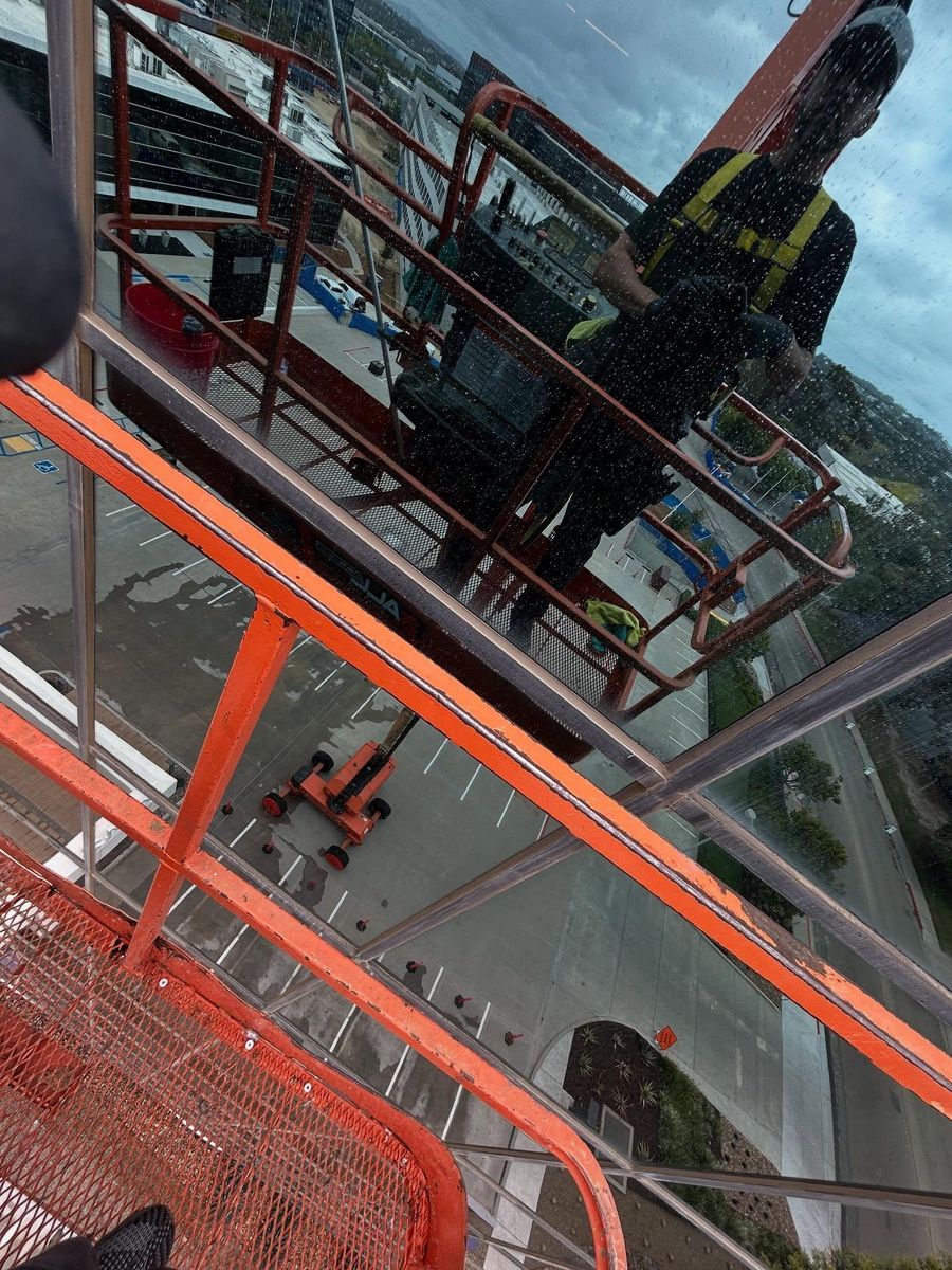 Residential Window Cleaning for Amazing View Services in San Diego, CA