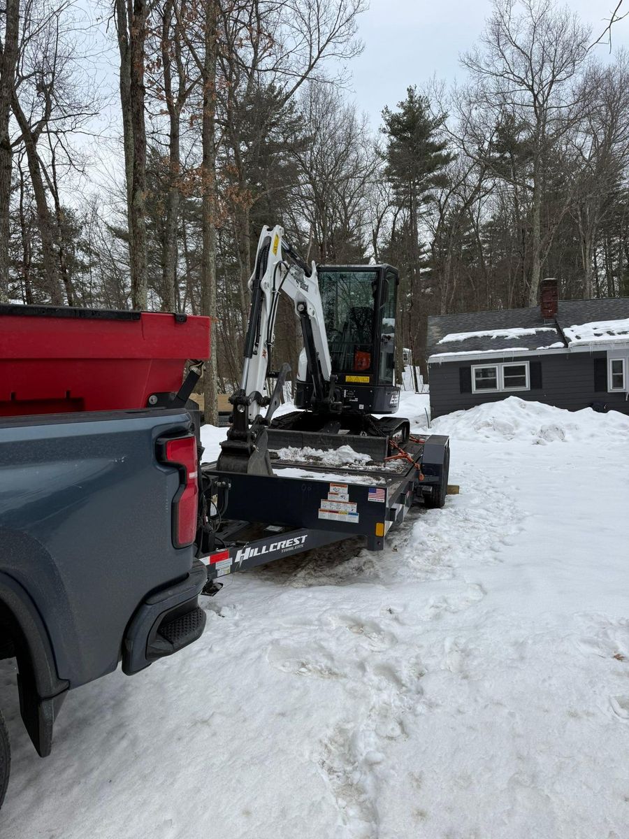 Residential Snow Plowing for LCP Property Management  in Windham, NH