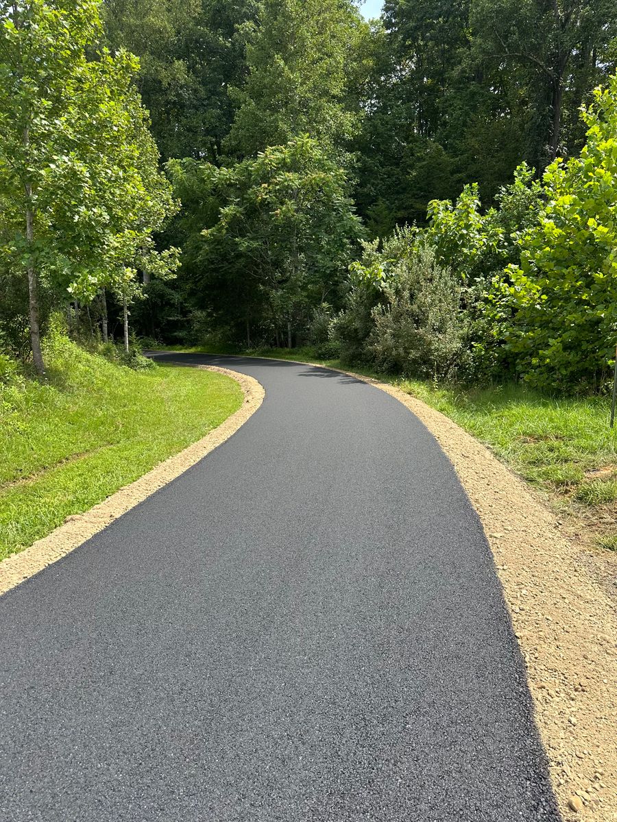 Asphalt Driveways for James R Carter Paving in Roanoke, VA