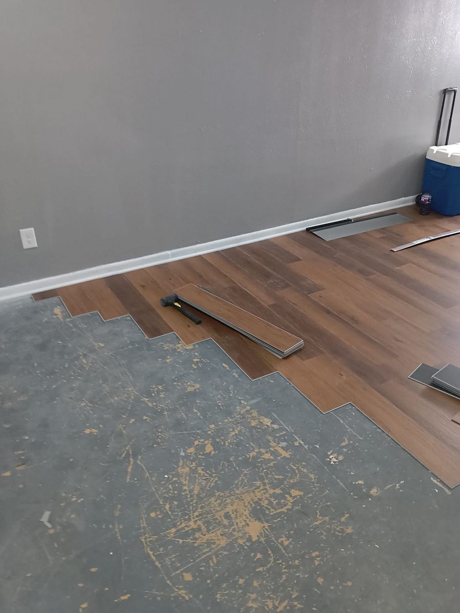 Floor Installation for Paint-Me-In in Killeen, TX