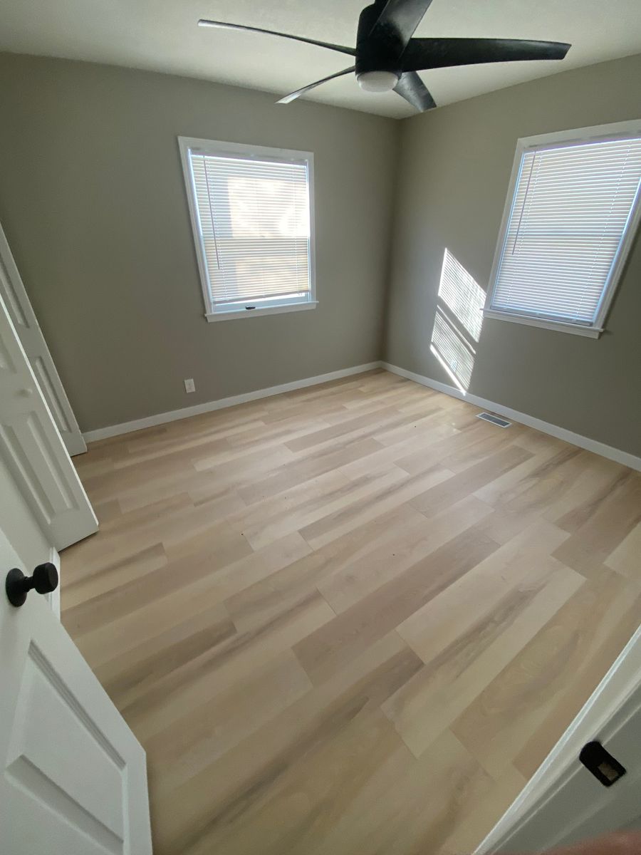 Flooring for T&C Construction in Topeka, KS