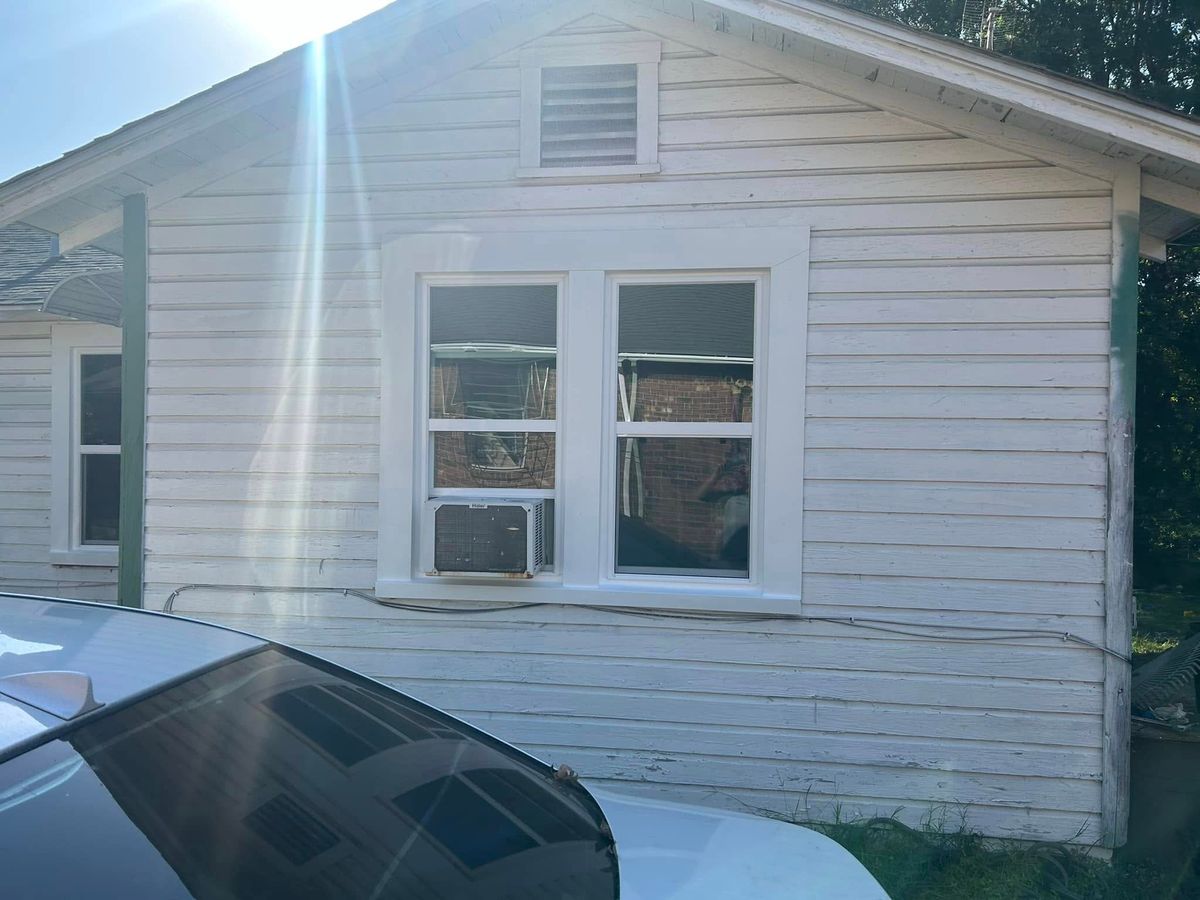 Window Repair and Replacement for Well Hung Windows & More in Hot Springs, AR