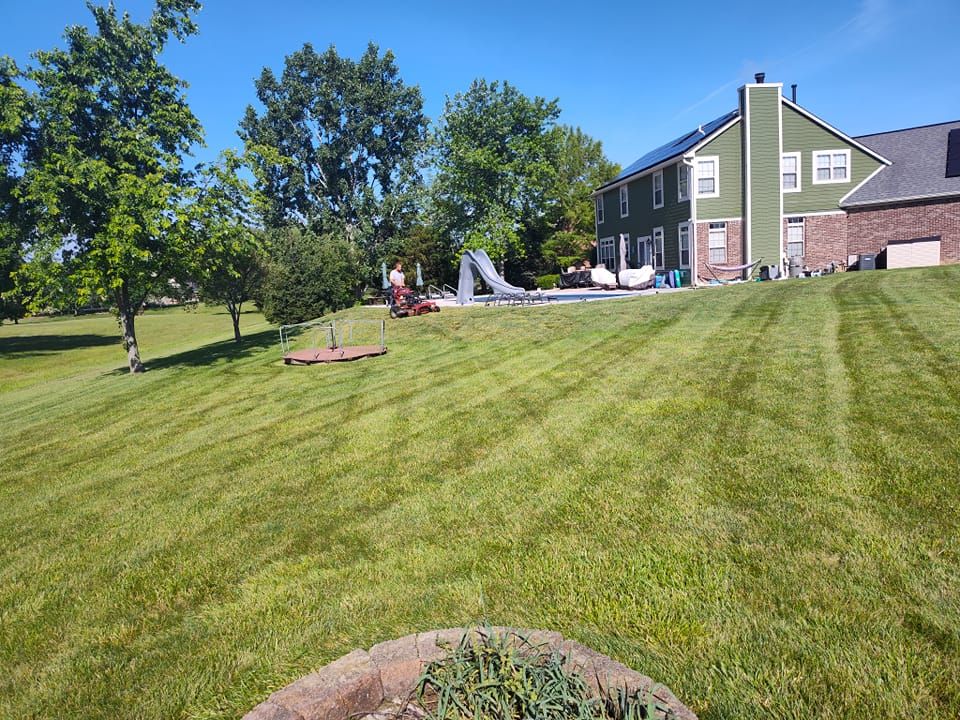 Landscaping for Bearforce Lawn Care LLC in Greenfield, IN