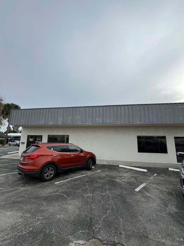 Hardie Siding Installation for Escorpio Painting in Tampa, FL