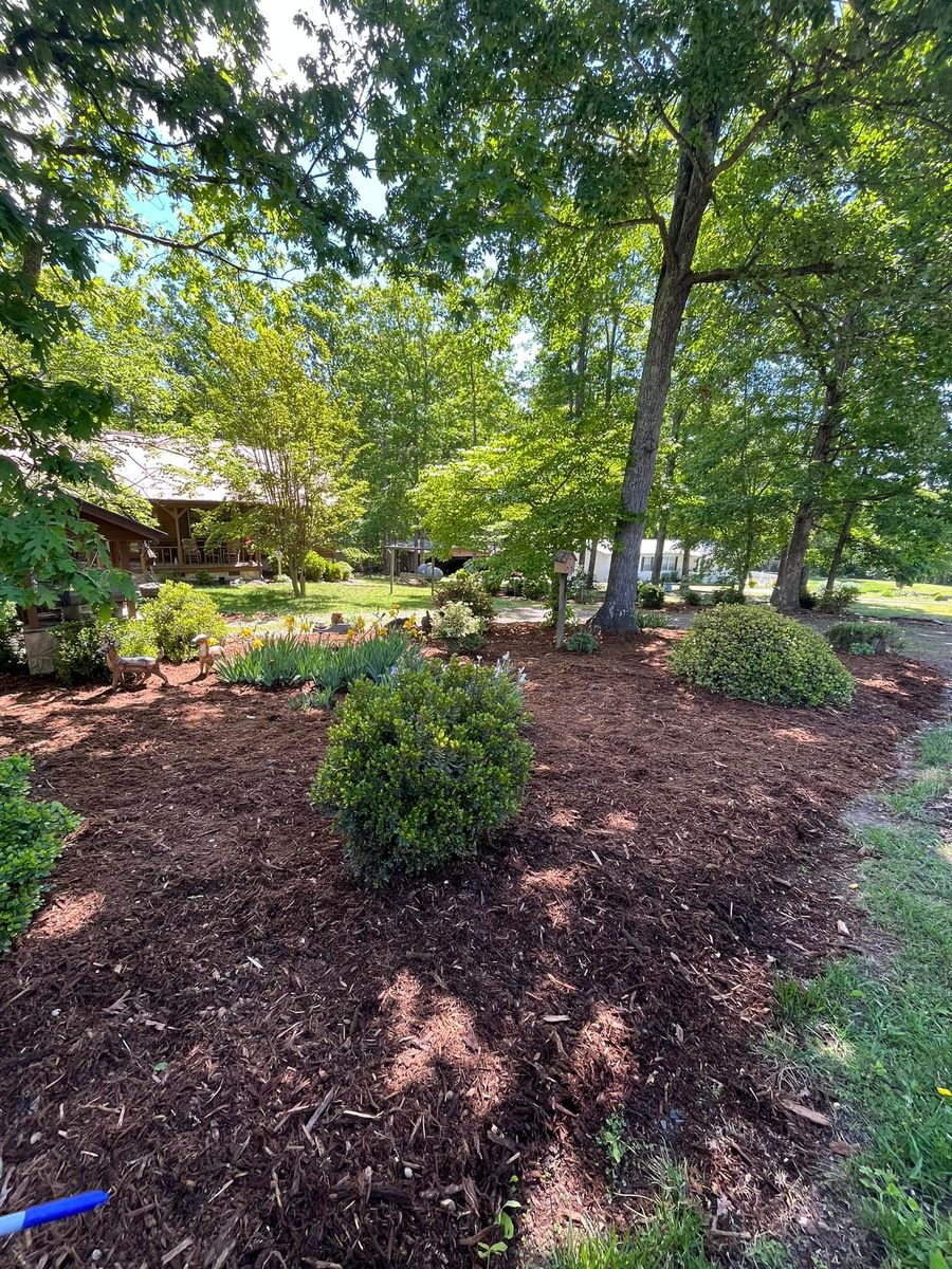Mulch Installation for DW’s Tree Service in Winston-Salem, NC