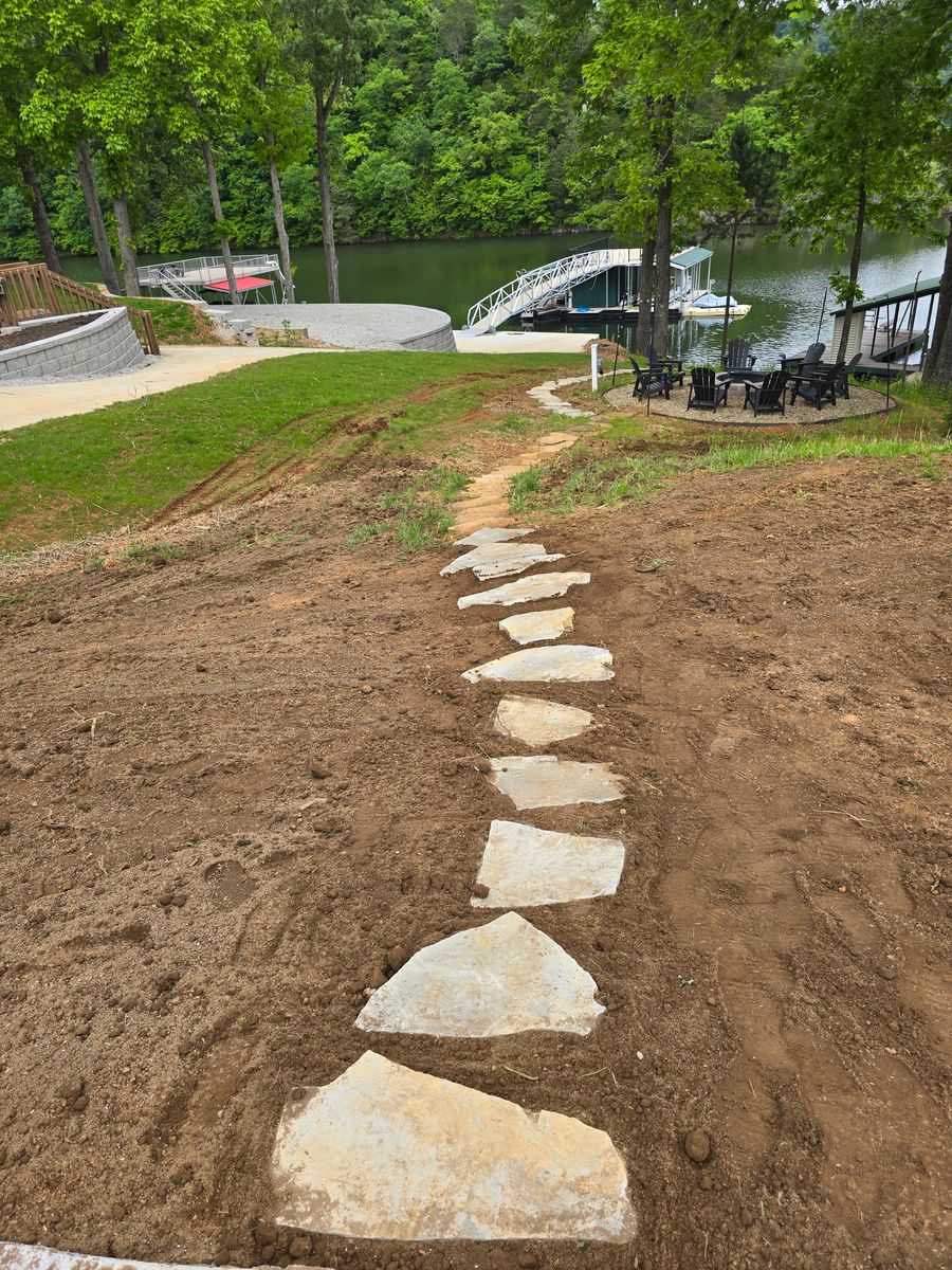 Land Grading for Williams Lawn and Land in Sharps Chapel, TN
