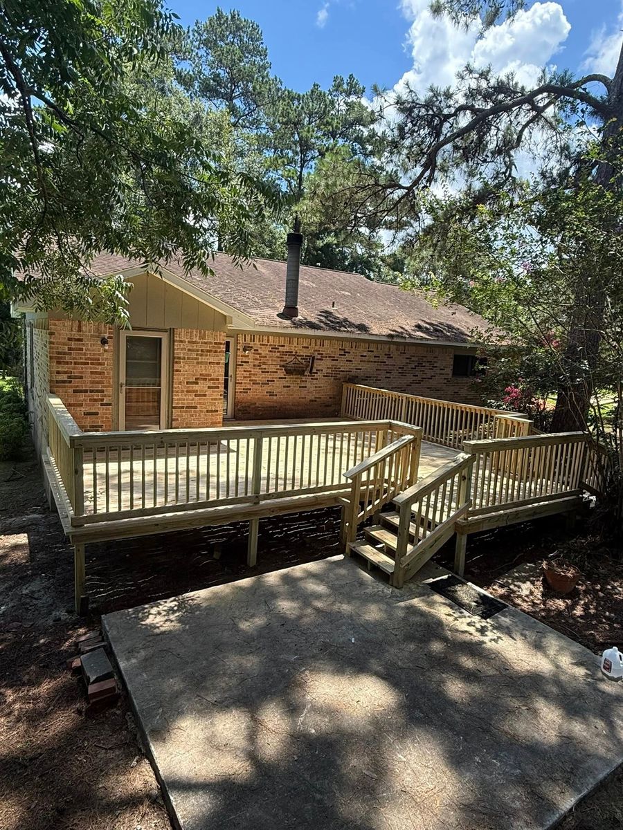 Carpentry for Gordon’s Construction and Remodeling Group in Houston, TX