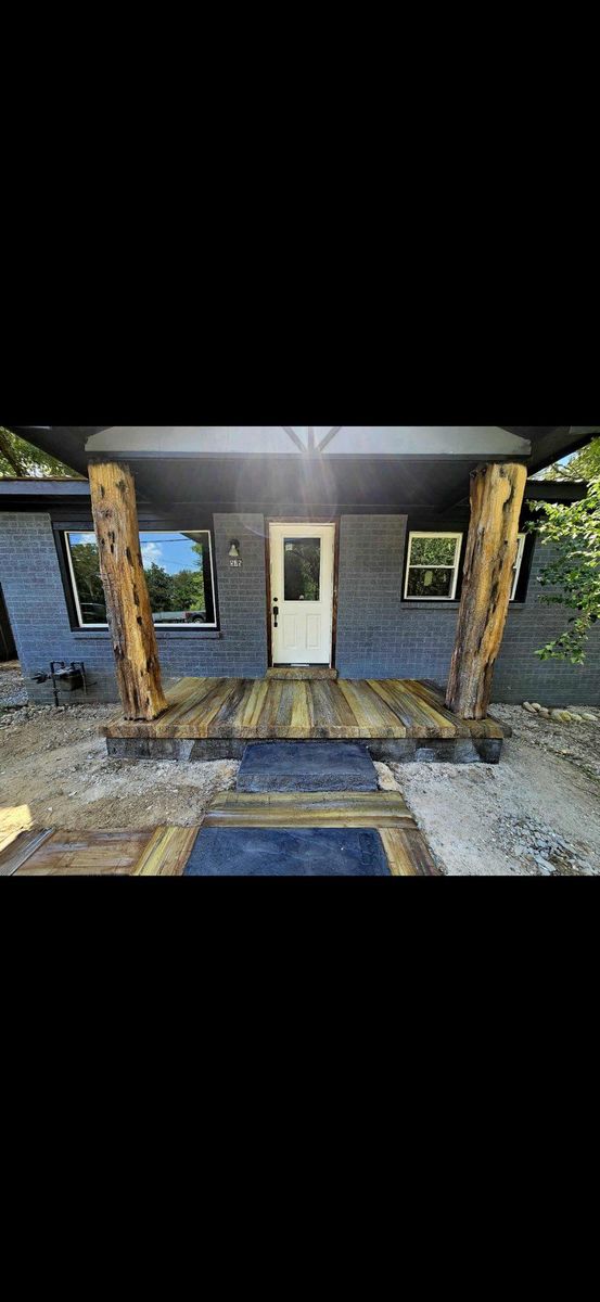 Driveways & Sidewalks for Whitfield Concrete Construction in Solsberry, IN