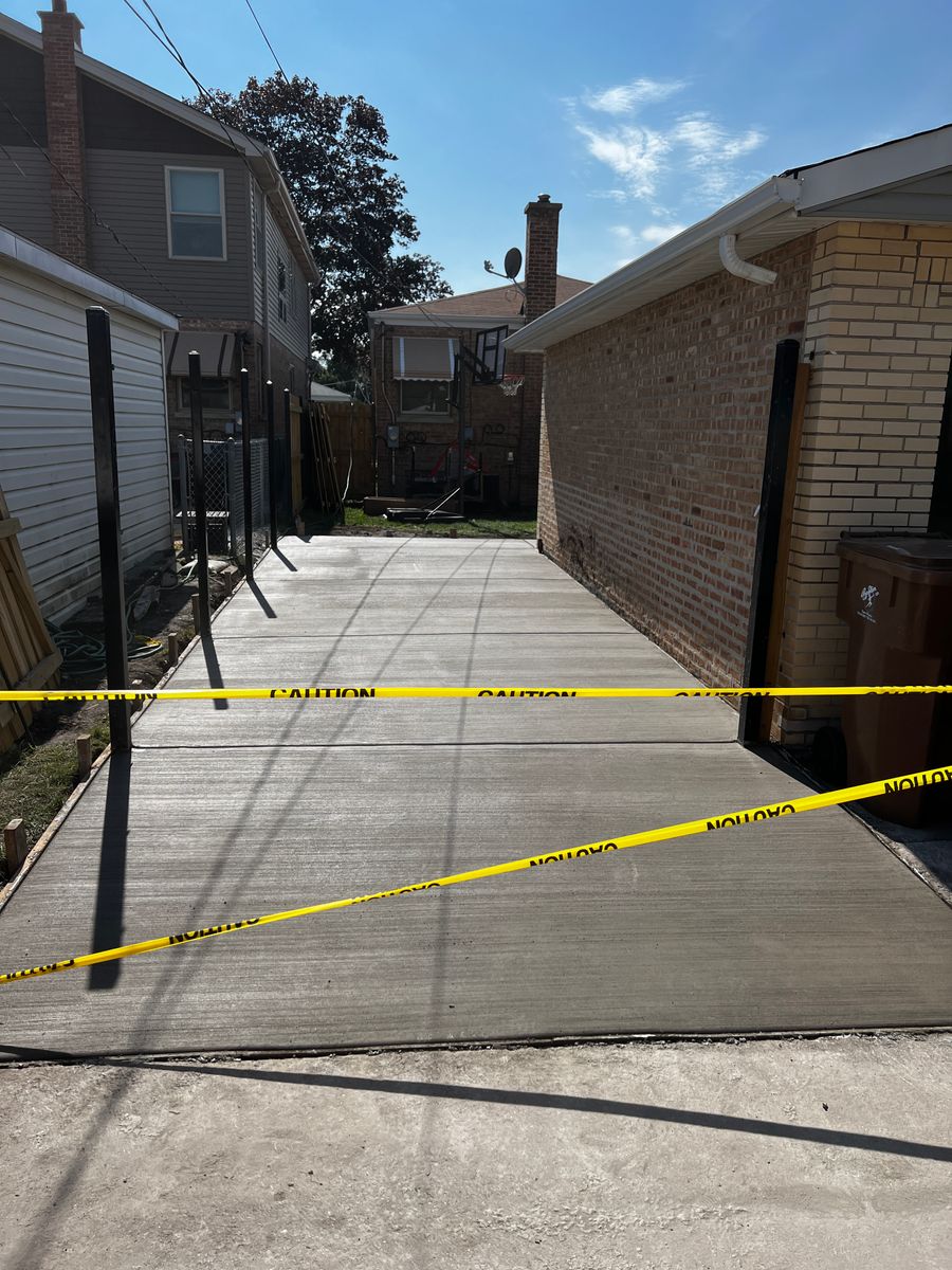 Concrete Driveways for Onyx Concrete Contractors in Chicago, IL