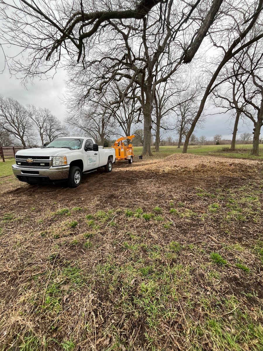 Mulch Installation for Piña’s Lawncare in Waco, TX