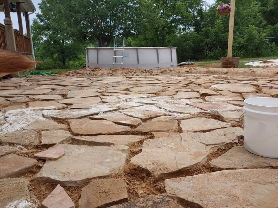 Natural Stone Hardscape for Grayt Scapes LLC in Johnson City, TN