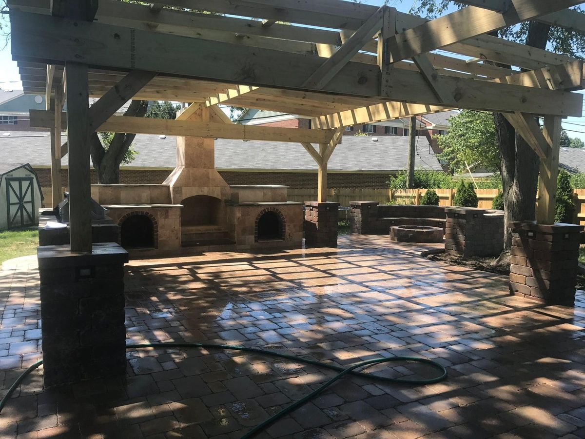 Patio Design & Construction for Alvarez Pavingstone INC. in Lyons, IL