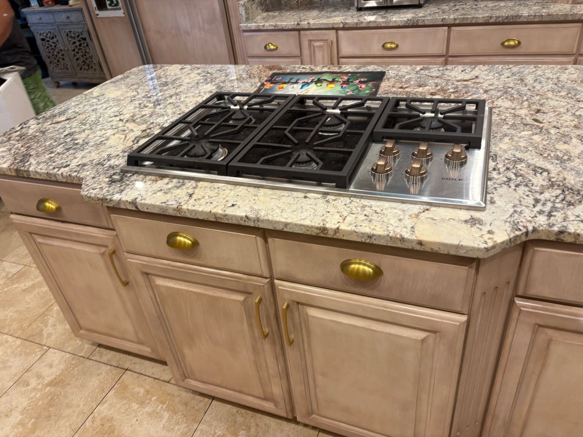 Kitchen and Cabinet Refinishing for NXT Generation Painting in Cookeville, TN