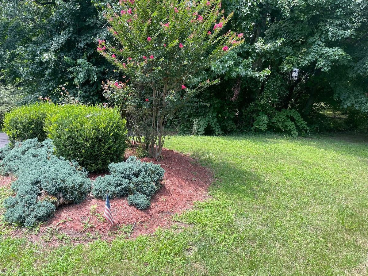 Lawn Maintenance for Hurley's Cutz in Saint Leonard, MD