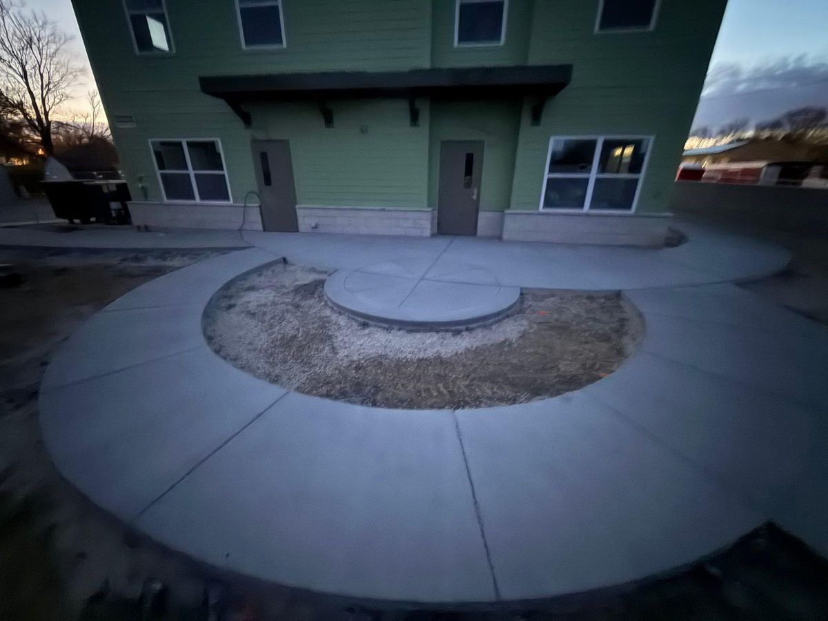 Porches, Patios, & Firepits for Whitfield Concrete Construction in Solsberry, IN