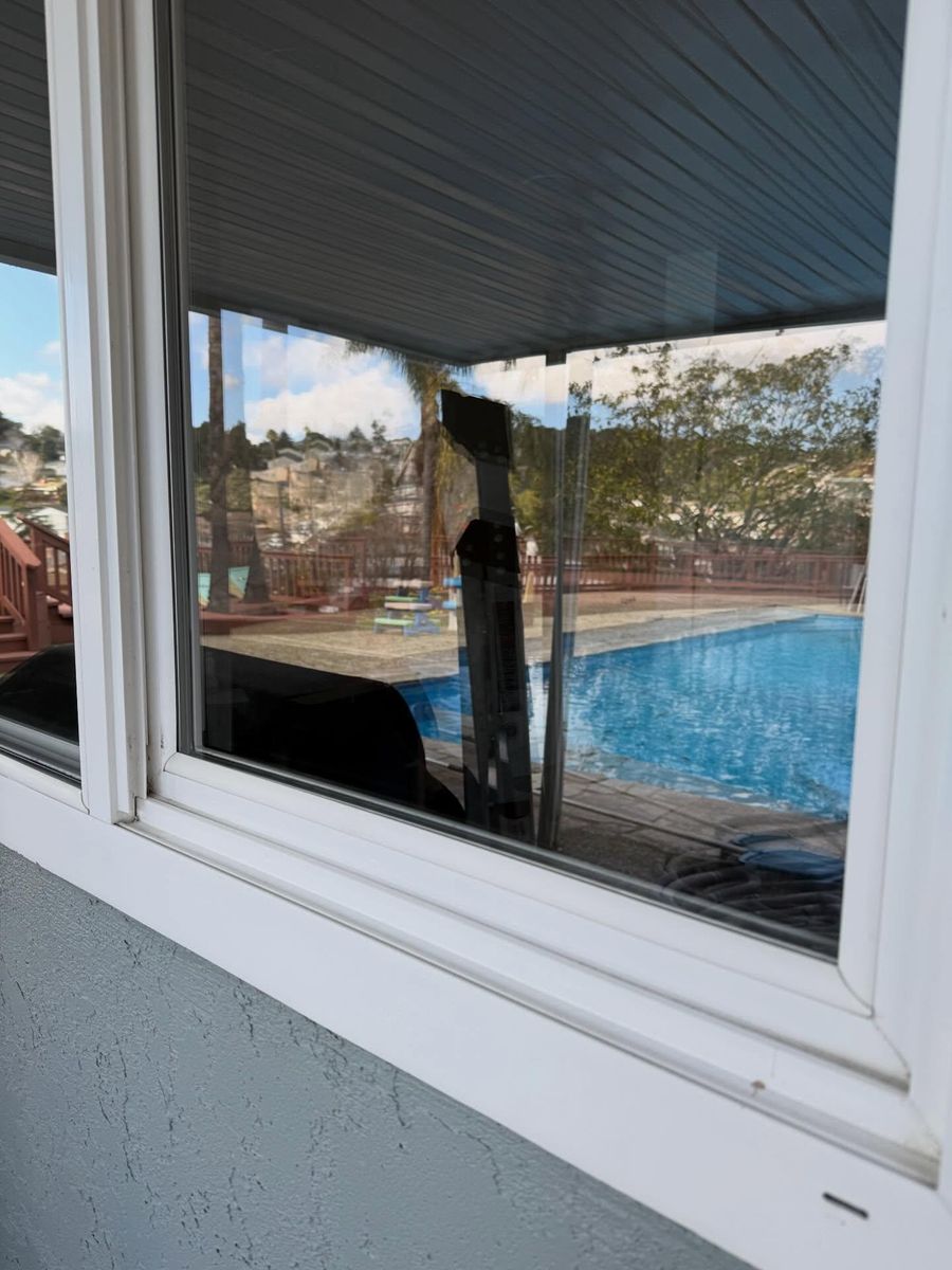 Window Cleaning for GGG Home Services in San Jose, CA