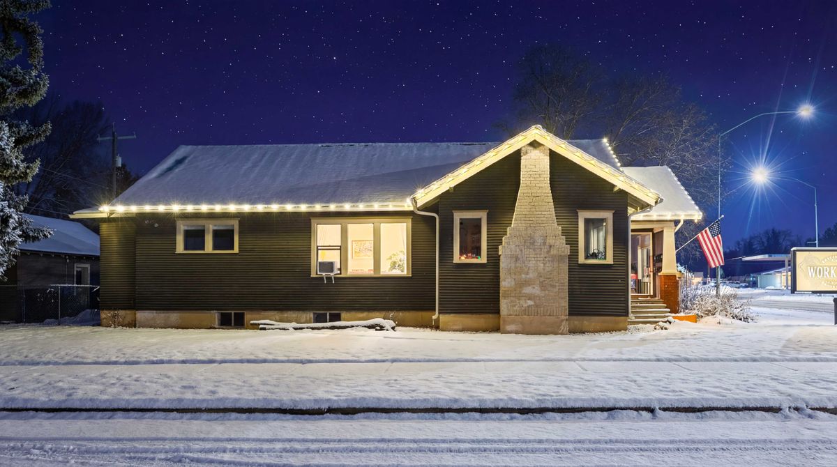 Christmas Lights for Swift Serve in Coeur d'Alene, ID