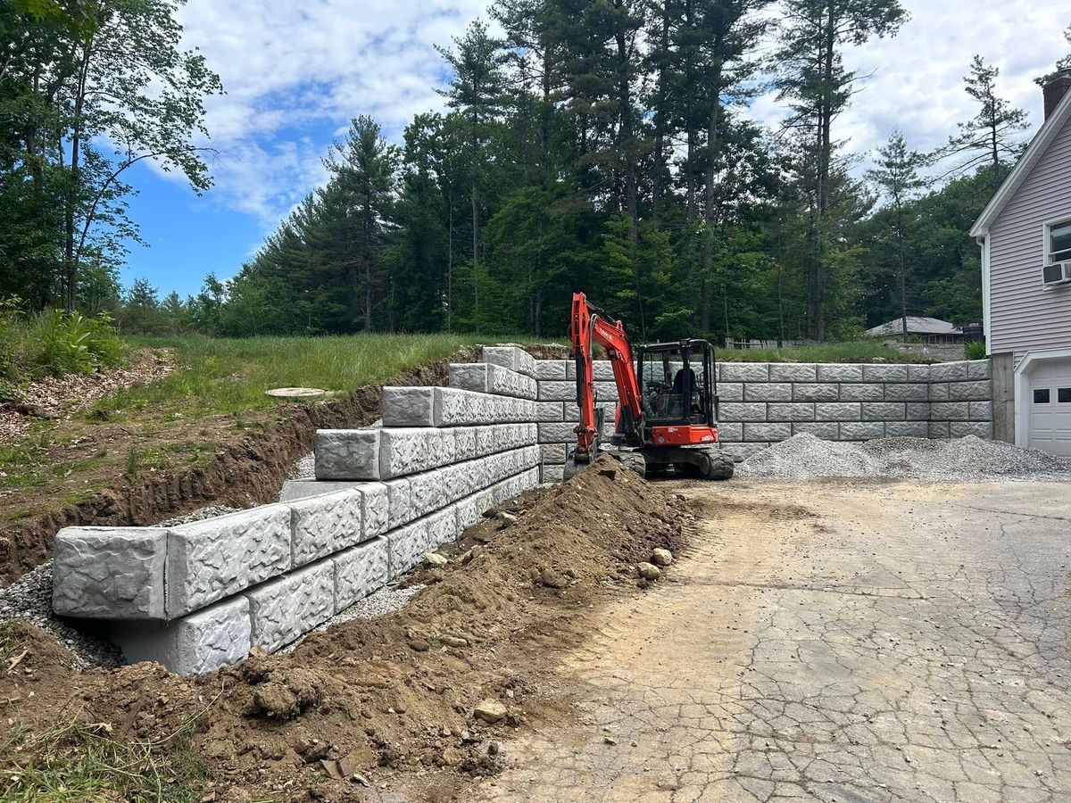 Residential & Commercial Excavation for CM Smith Trucking in Townsend, MA