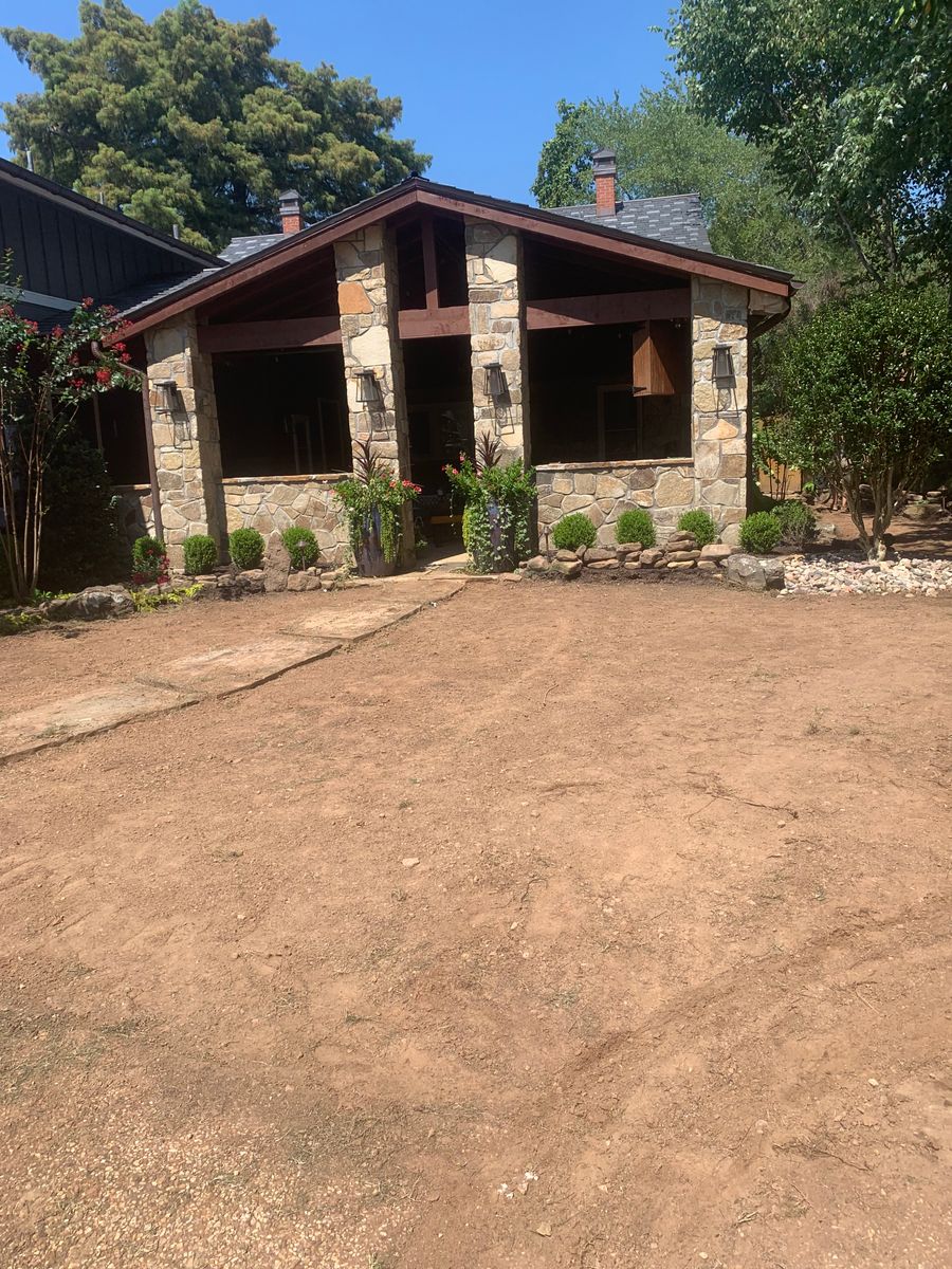 Artificial turf for Hydrologic Designs LLC in Rogers, AR