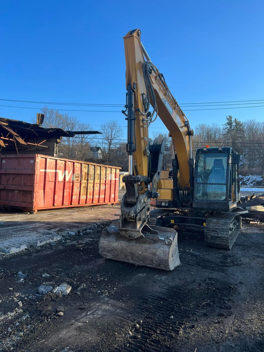 Controlled Demolition for D&S Excavating LLC  in Frankfort, NY