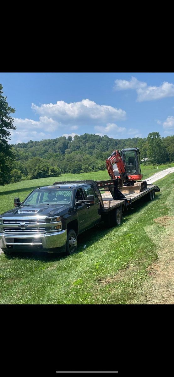 Mulch Installation for Kehl Lawn and Landscape in Athens, OH