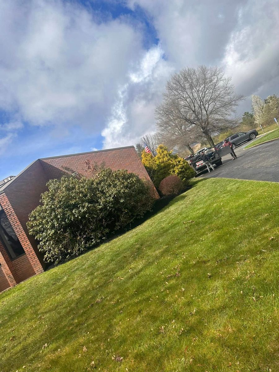 Landscaping for Detwiler Landscaping & Concrete in Butler County, PA