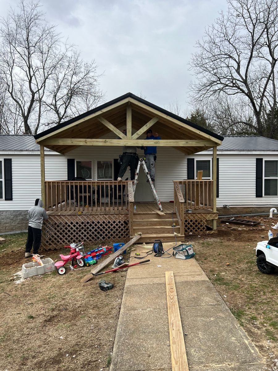 Custom Home Construction for Winchester Construction & Remodeling in Cave City, KY