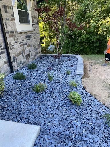 Landscape Curbing for Dust Till Dawn Lawn in London, Kentucky