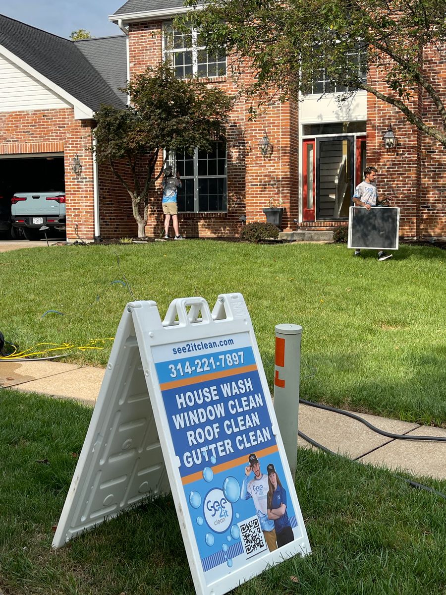 House Washing for See2it Clean in St Louis, MO