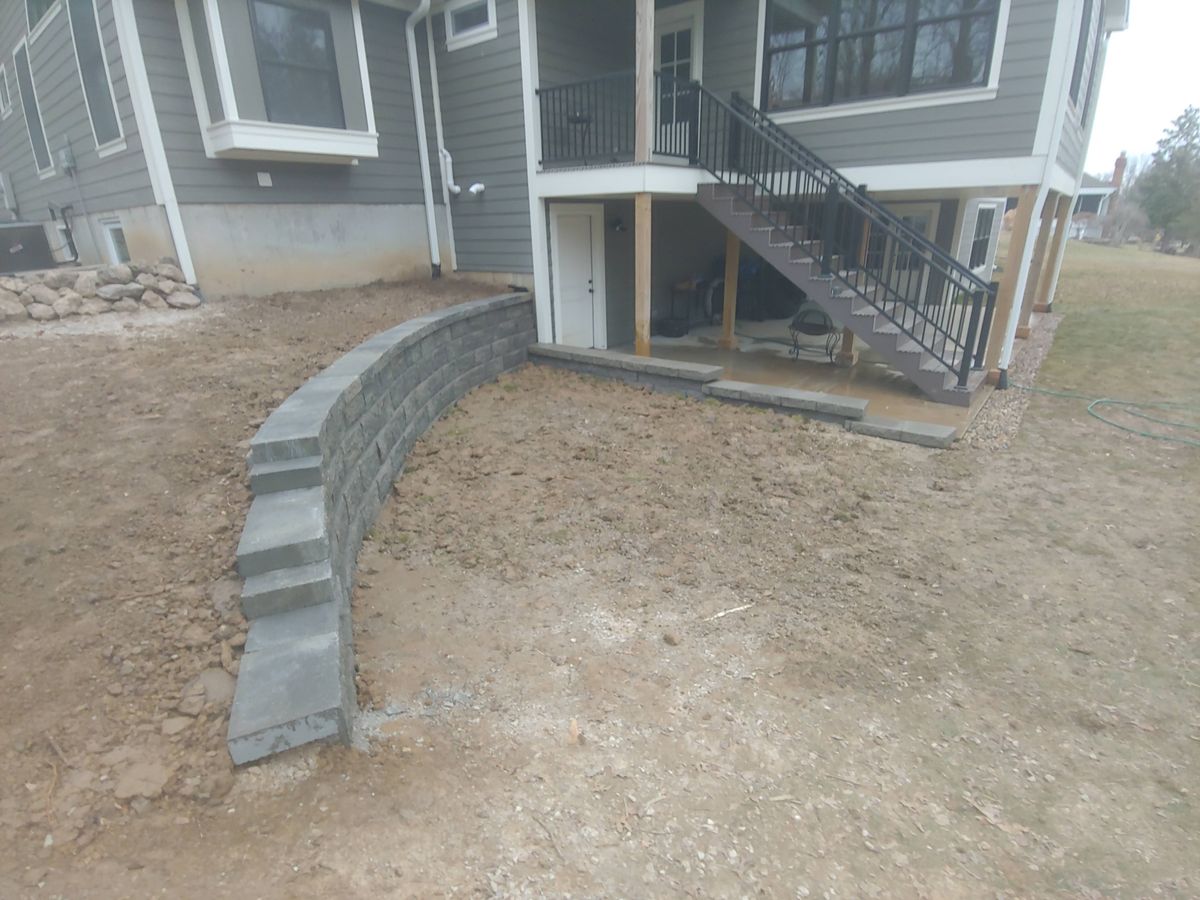 Retaining Wall Construction for VQ Land & Stone in St. Louis, MO