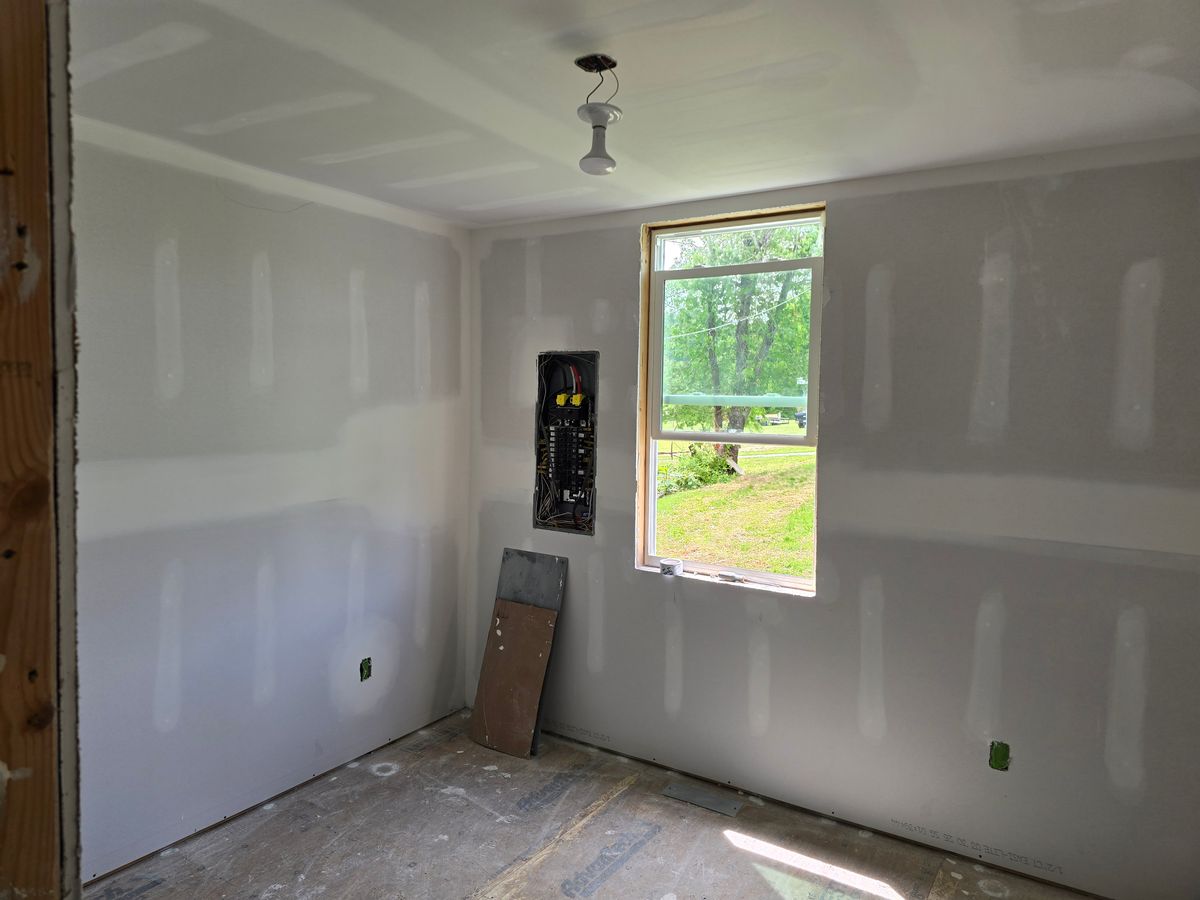 Drywall Finishing for Johnson Drywall & Paint in Knoxville, TN