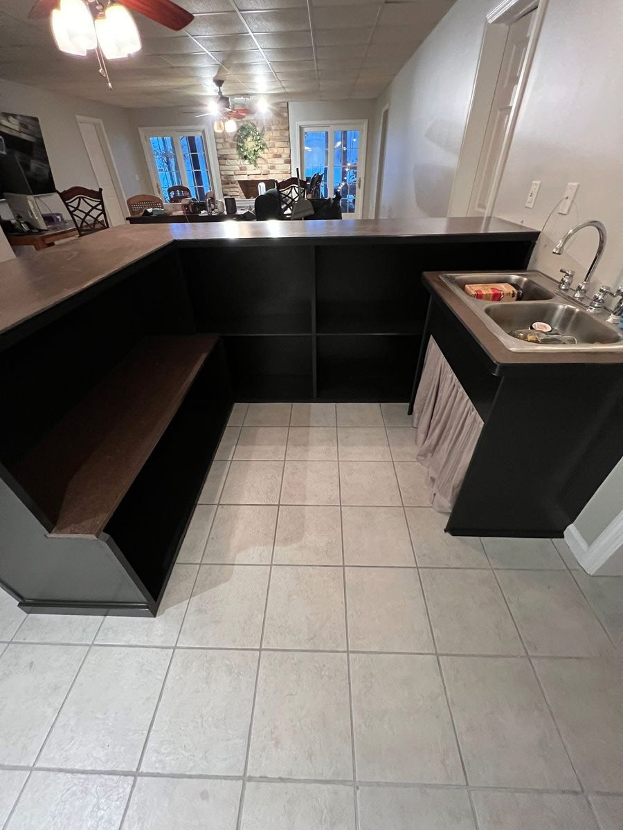 Kitchen and Cabinet Refinishing for MF Painting in Roanoke Rapids, NC