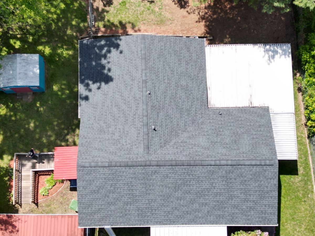 Roofing for JV Hardscape & Construction Inc in Hendersonville, NC